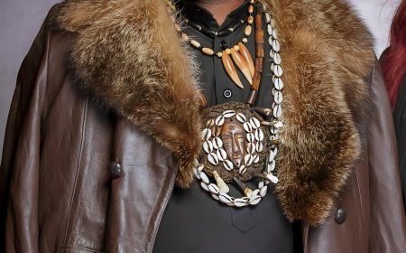 Un an sous occupation : Sa Majesté Mwami Leader Polo Mwela lance un message de compassion et d’espoir aux populations de l’Est de la RDC