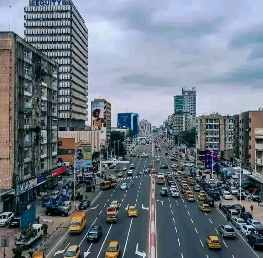 kinshasa : marche de santé pour la paix, la jeunesse mobilisée sous l'initiative de l'honorable Acheni Lukwebo et les jeunes leaders